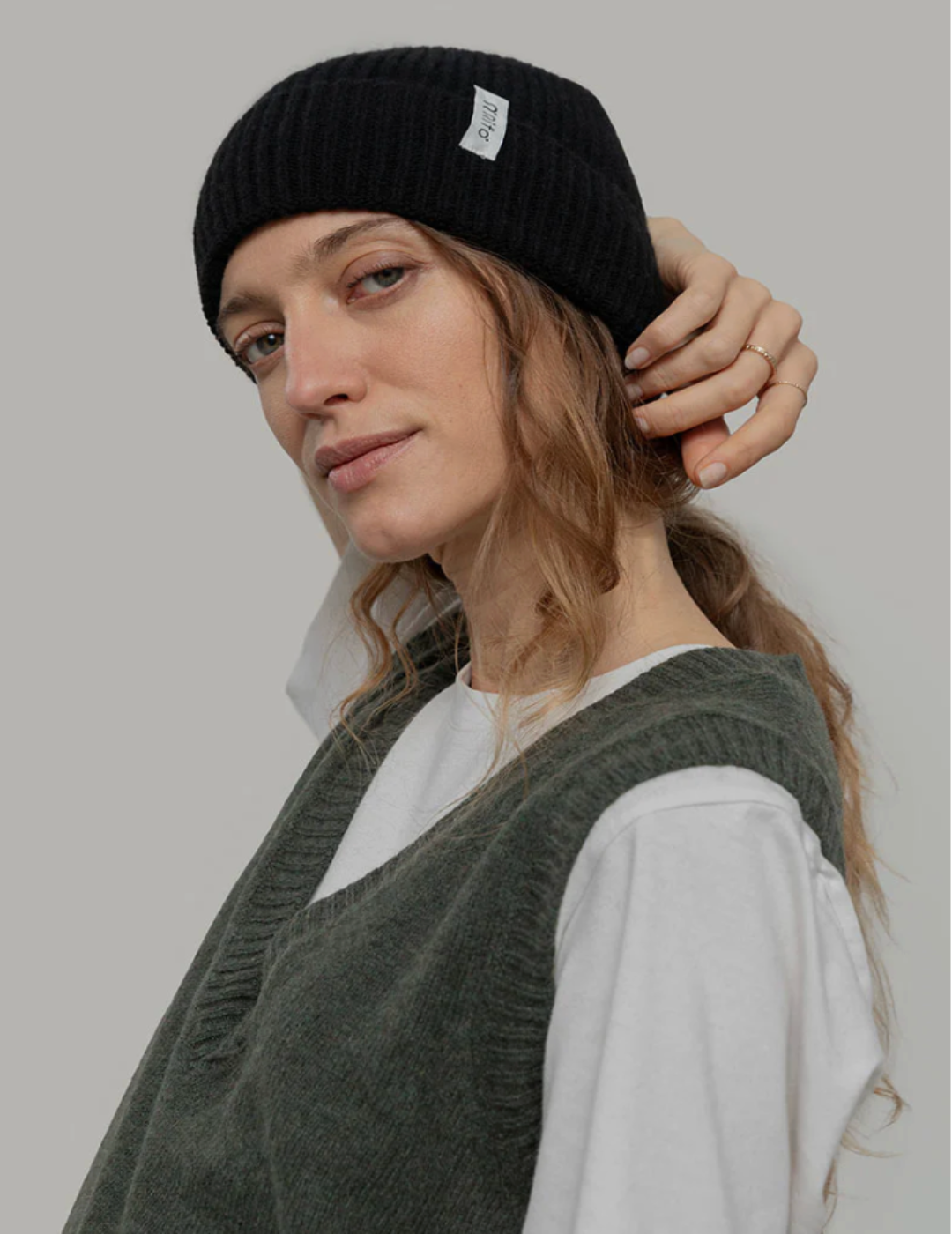 Recycled Cashmere Beanie Marcello - Black Slate