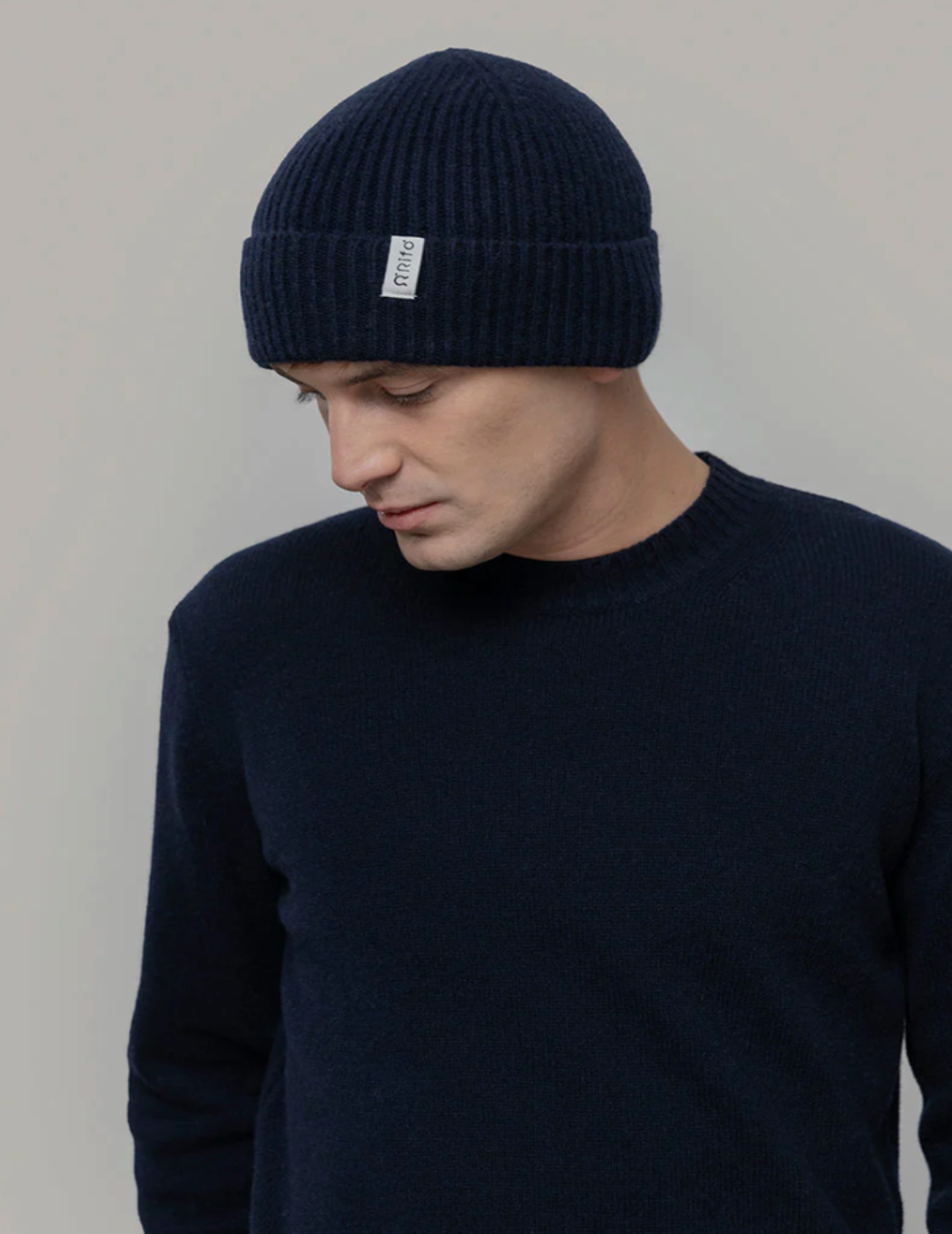 Recycled Cashmere Beanie Marcello - Blackberry Blue