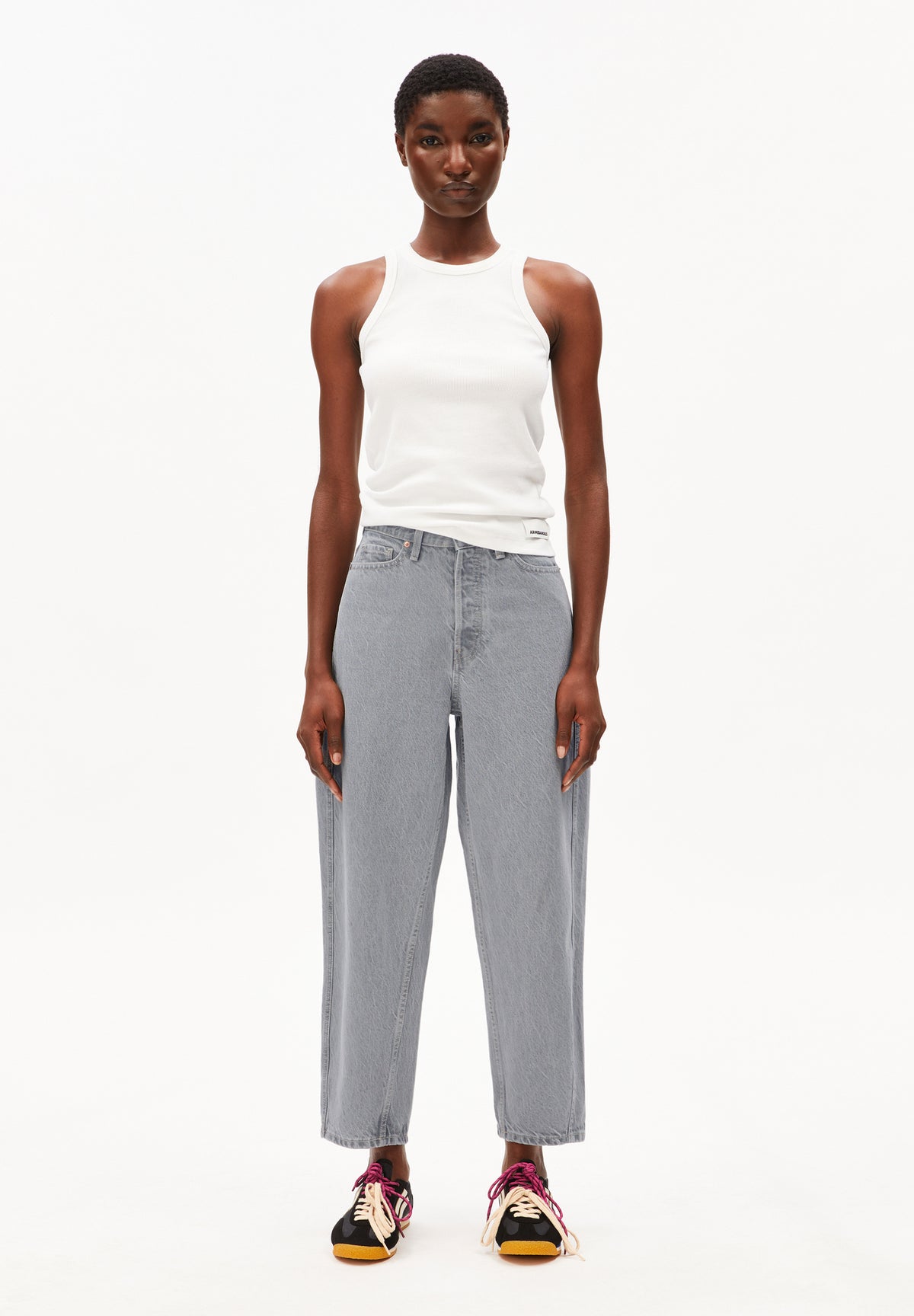 BAARLY HIGH WAIST BARREL JEAN