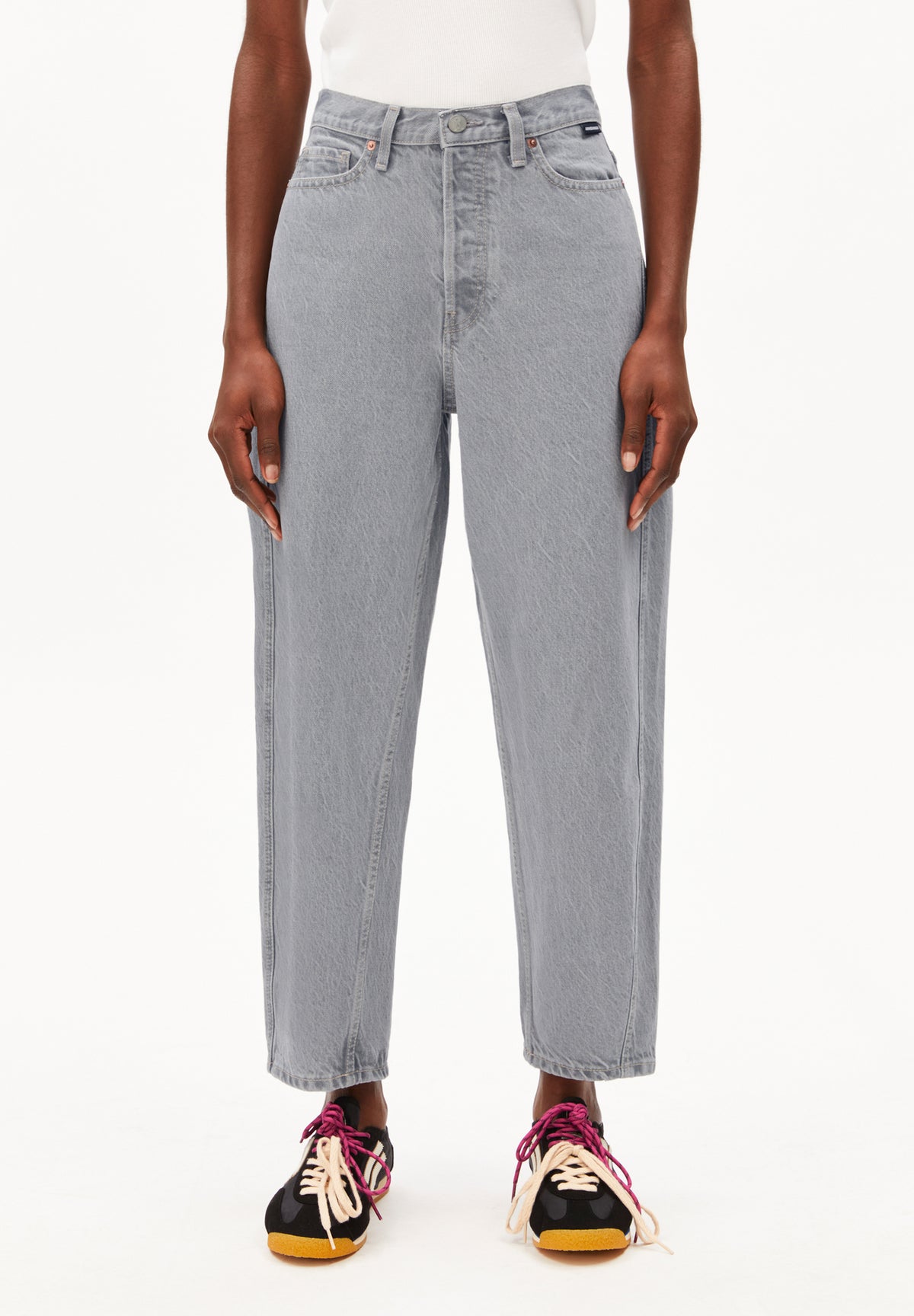 BAARLY HIGH WAIST BARREL JEAN