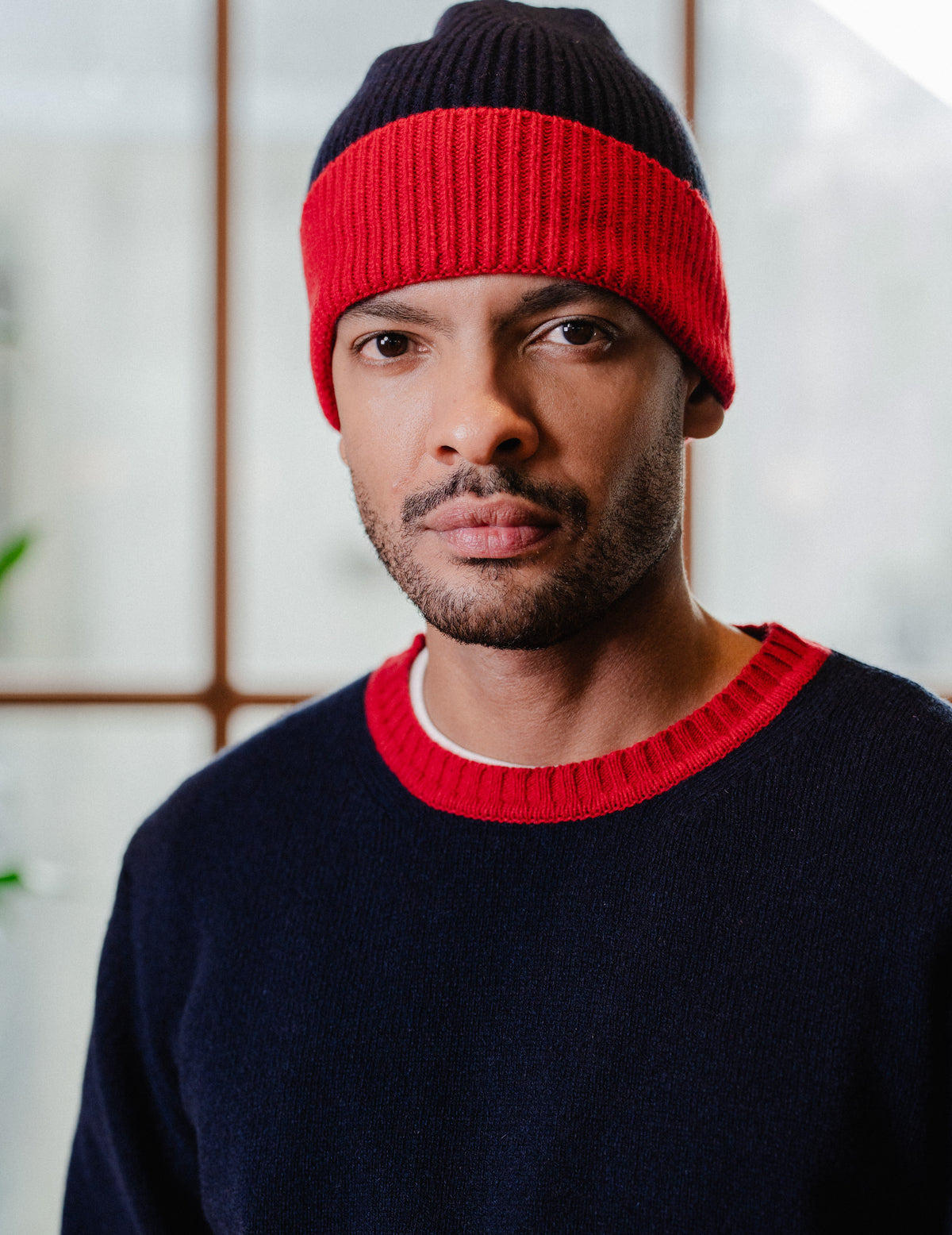 Navy/Red Recycled Cashmere Beanie Marcello - Rifò x Fresh Cuts