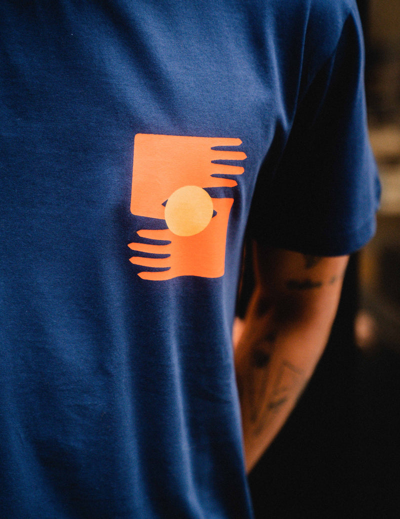 Fresh Relaxed Tee - Helping Hand