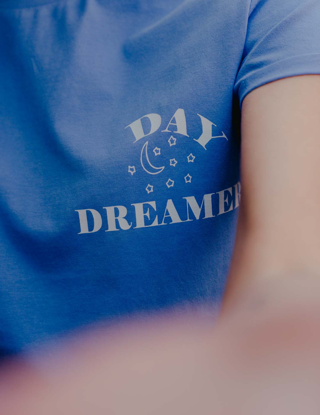 LEAF Rolled Sleeve Tee - Daydreamer