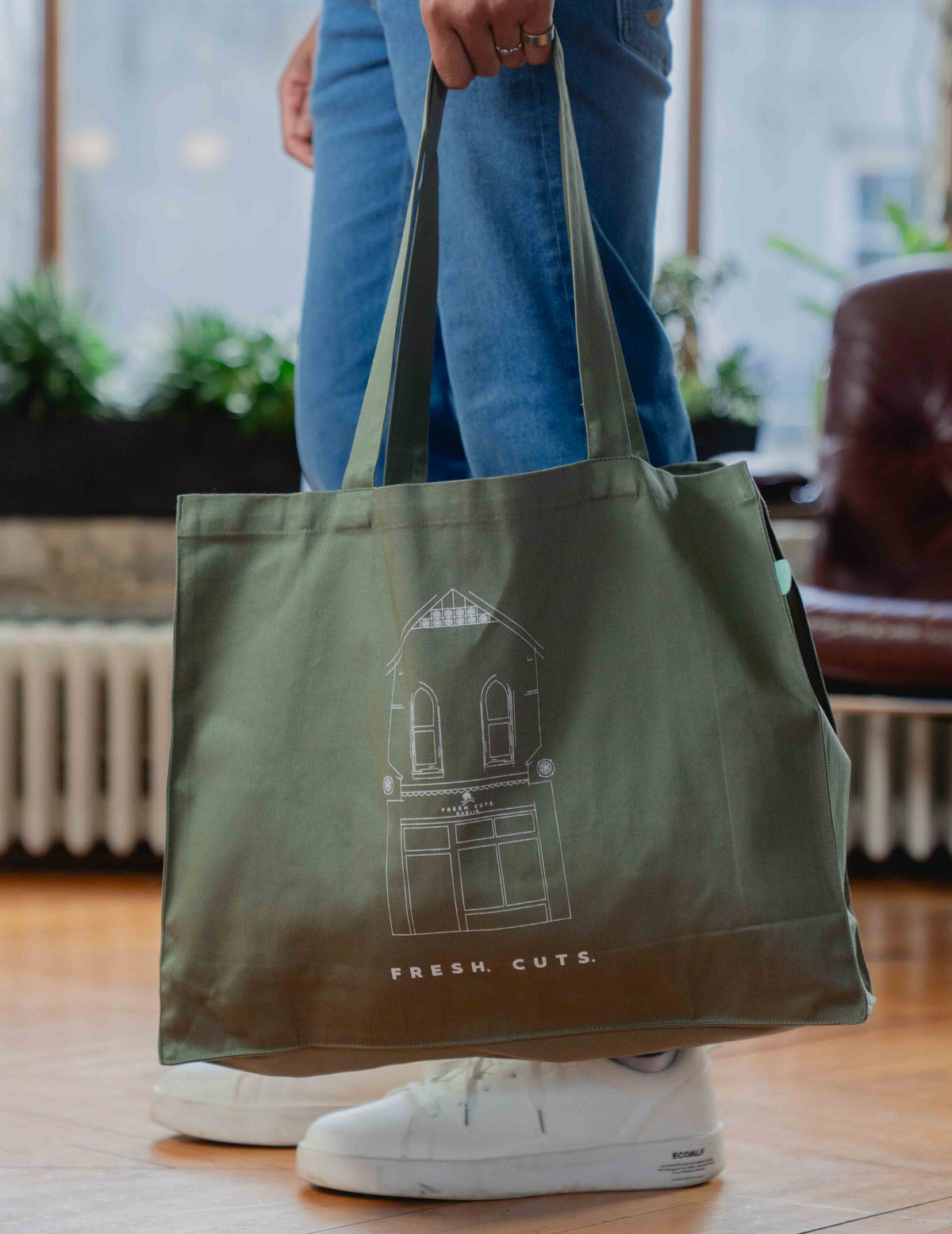 Fresh Cuts Tote Bag - Castle Market