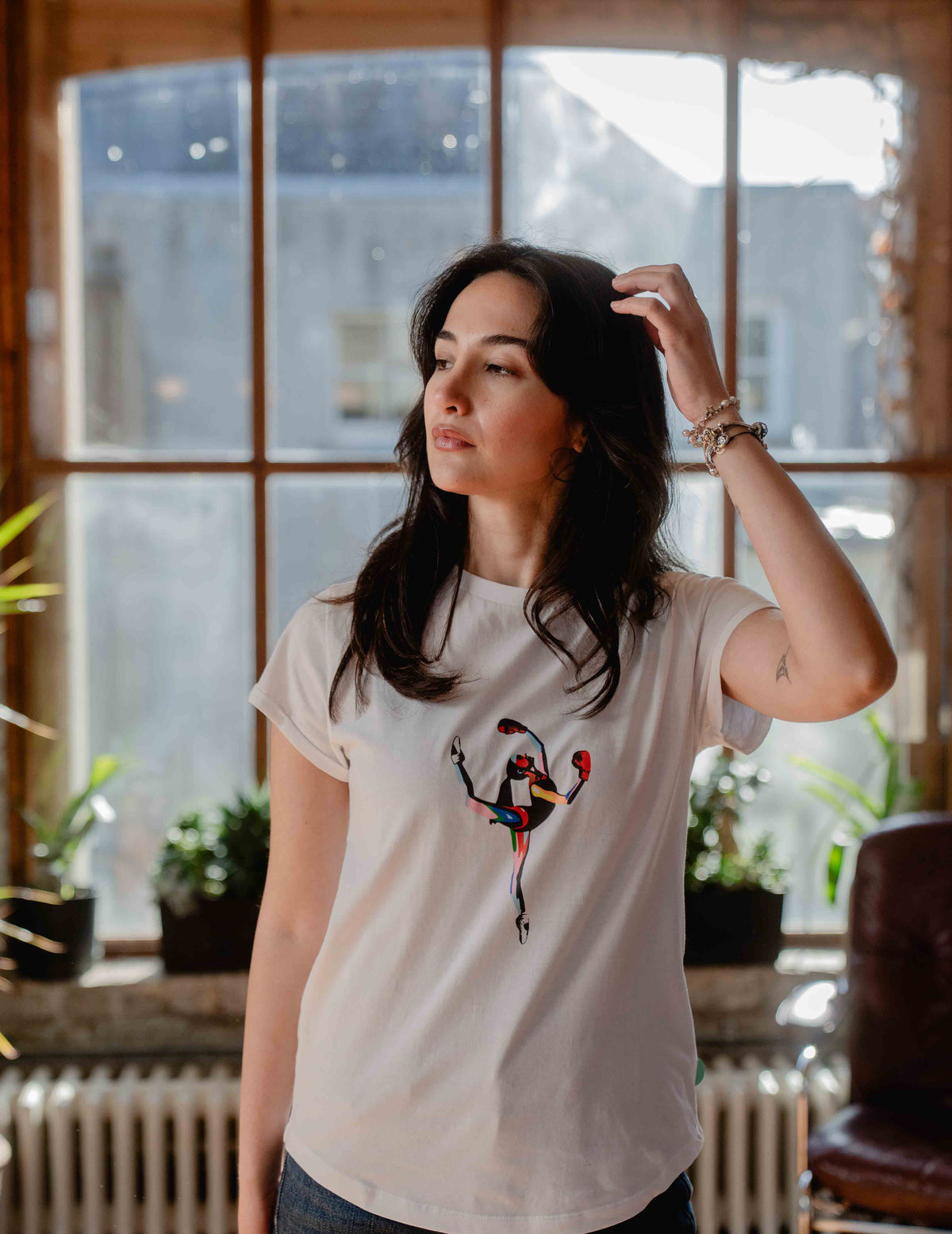 Rolled Sleeve White Tee - Solus