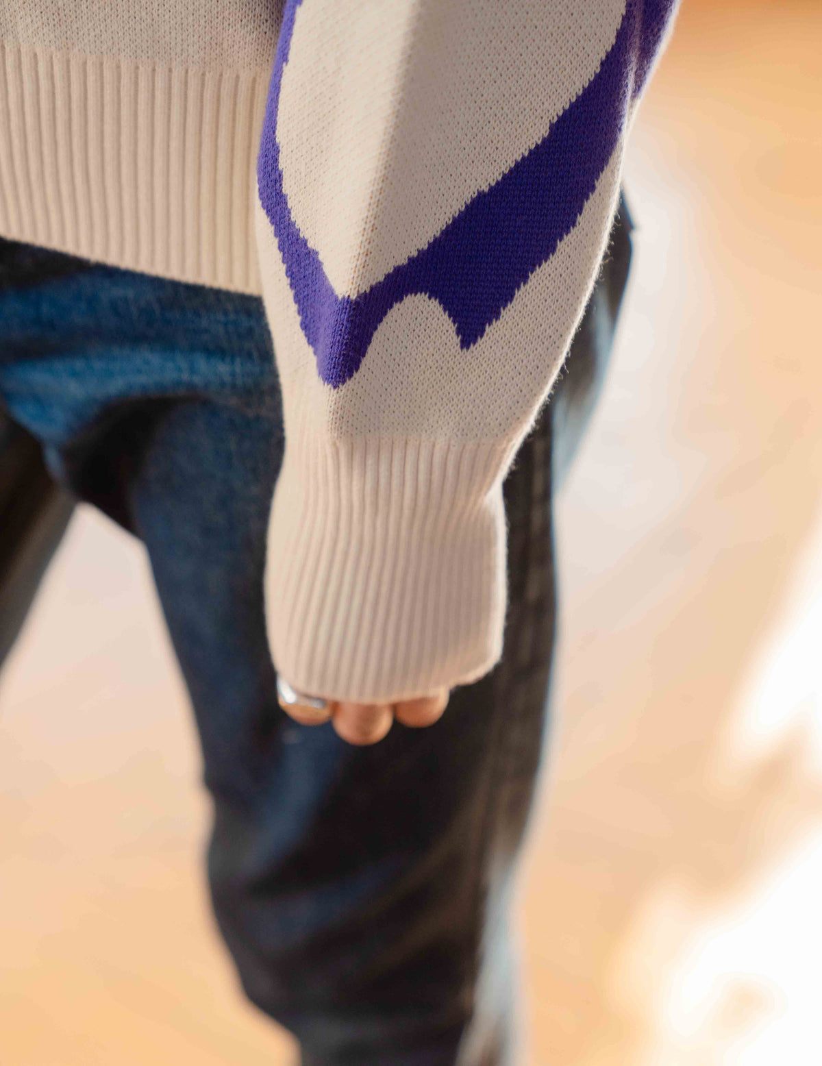 Fresh Heavy Knit Crew - Big Flower