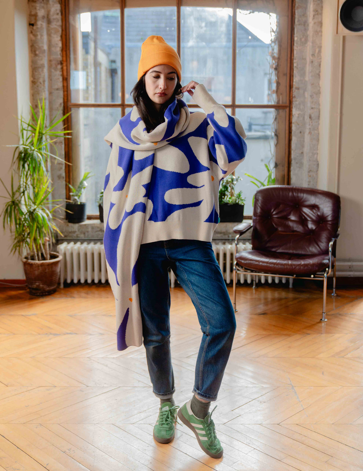 Heavyweight Knit Scarf - Flower