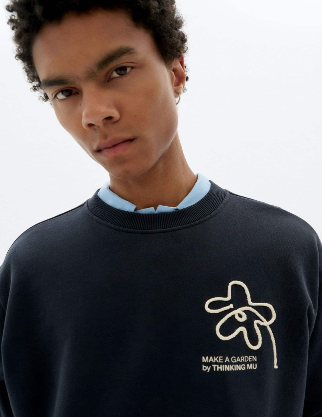 FLOWER ROPE NAVY LEON SWEATSHIRT