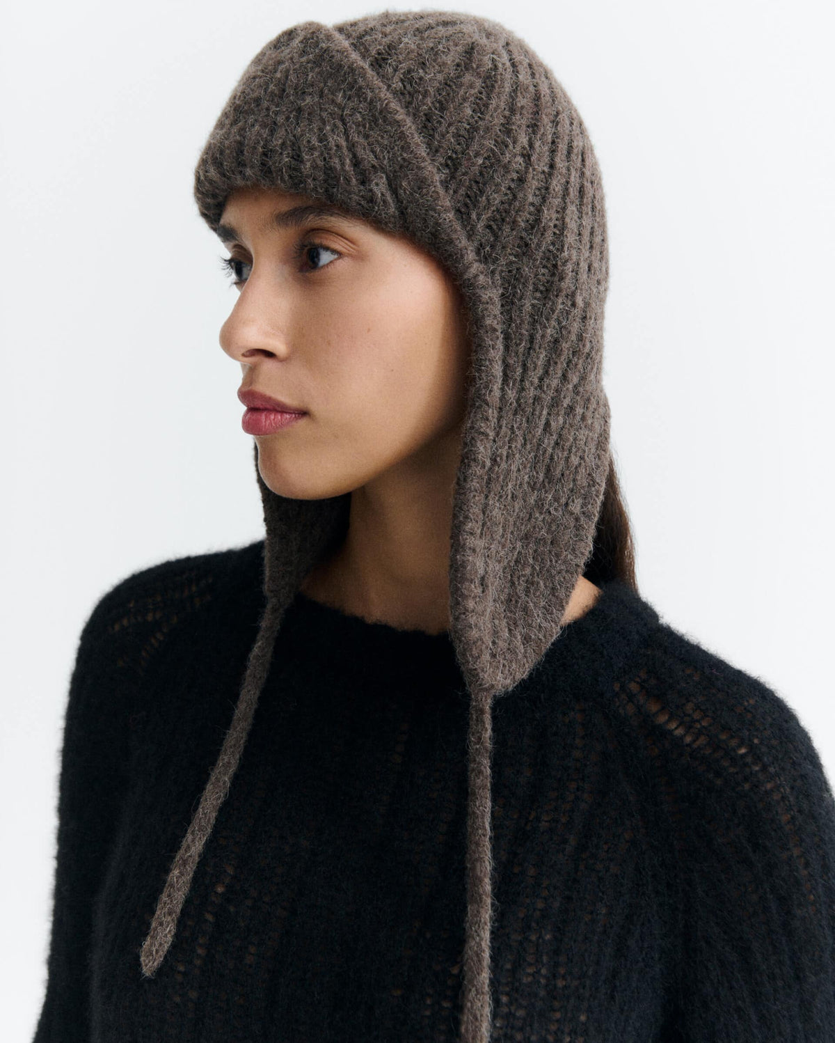BROWN OLEG HAT